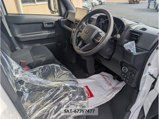 Daihatsu ATRAI 2026-02 4751227-14