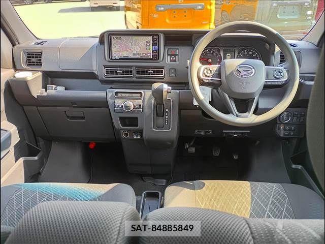 Daihatsu ATRAI 2022-03 6242146-1