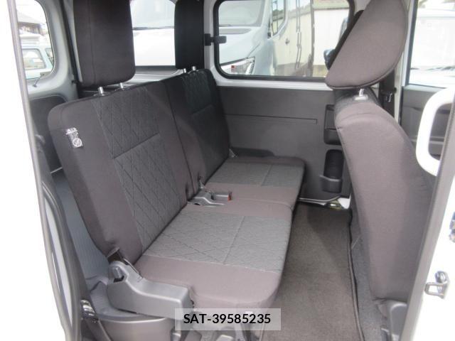 Daihatsu ATRAI 2025-12 6813750-10