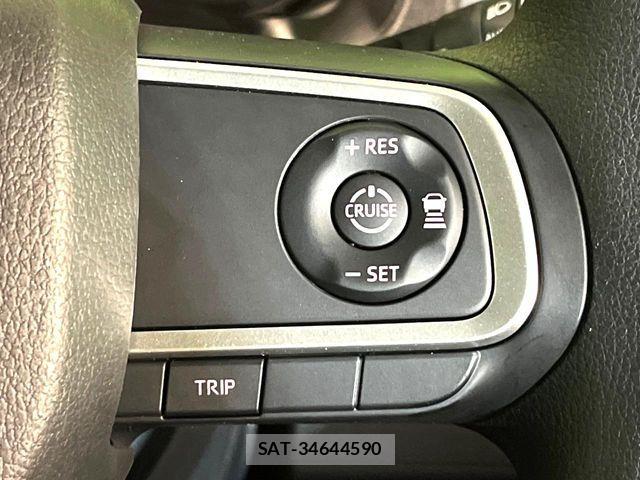 Daihatsu ATRAI 2025-11 7214960-4