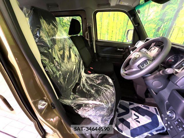 Daihatsu ATRAI 2025-11 7214960-7