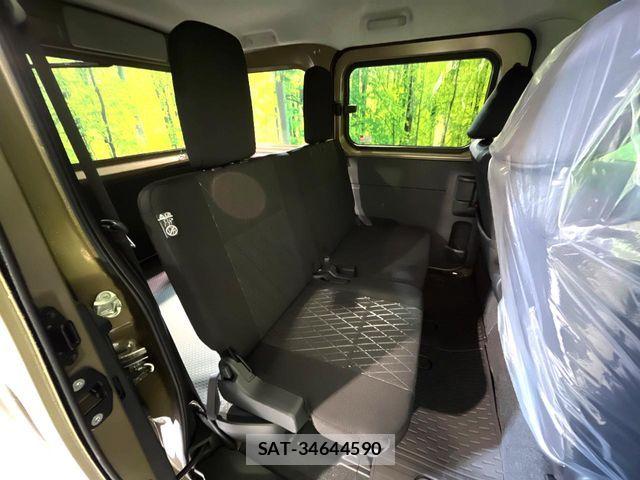 Daihatsu ATRAI 2025-11 7214960-8