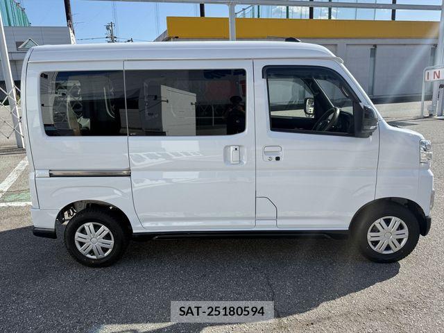 Daihatsu ATRAI 2023-05 7214951-3