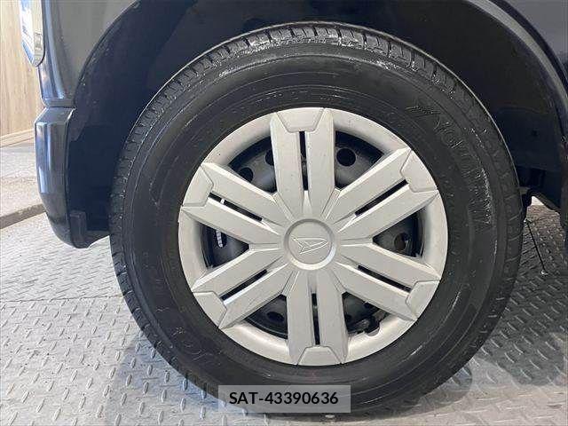 Daihatsu ATRAI 2022-07 7249826-27
