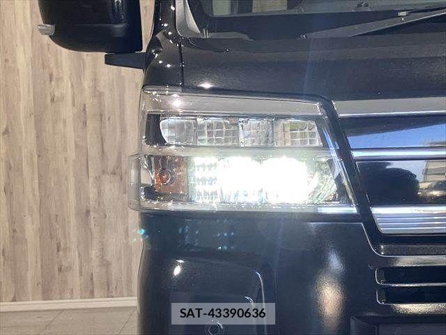 Daihatsu ATRAI 2022-07 7249826-28