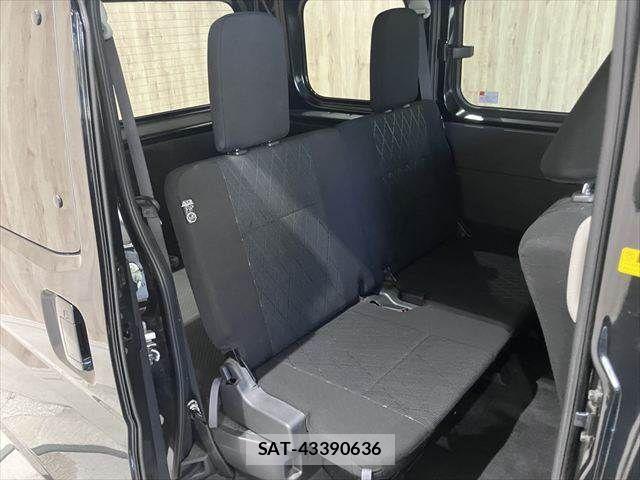 Daihatsu ATRAI 2022-07 7249826-6