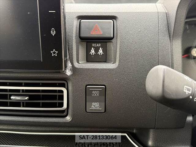 Daihatsu ATRAI 2024-06 7325692-28