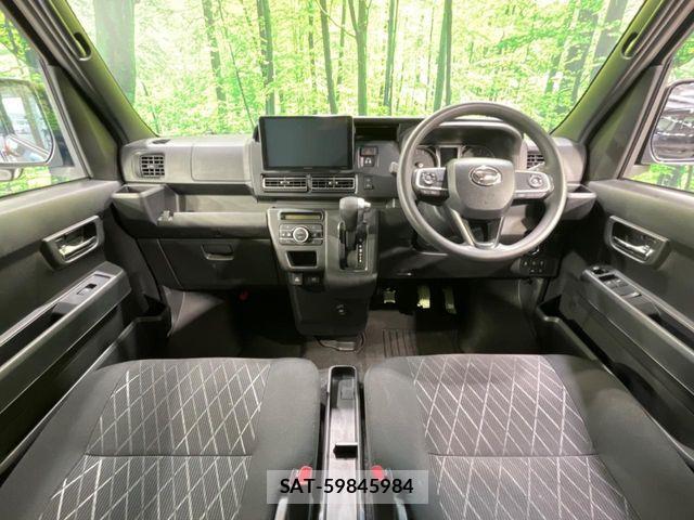 Daihatsu ATRAI 2022-01 7615027-1