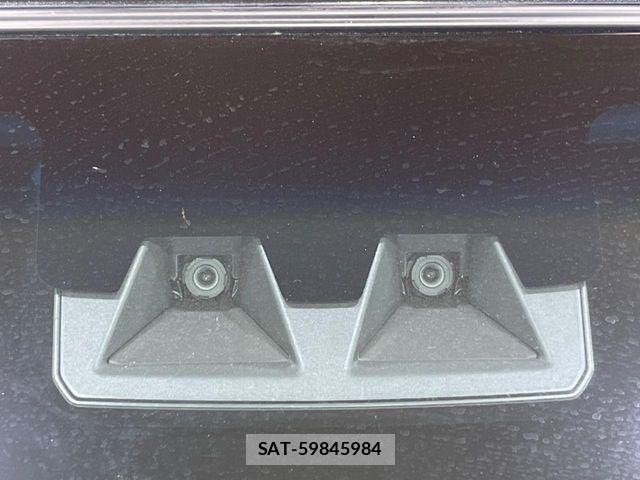 Daihatsu ATRAI 2022-01 7615027-3