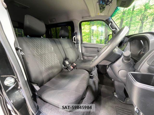 Daihatsu ATRAI 2022-01 7615027-8