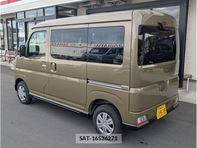 Daihatsu ATRAI 2026-05 7960532-2