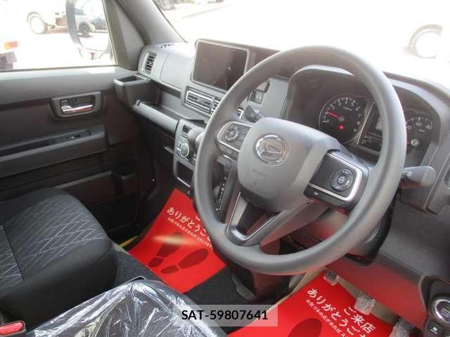 Daihatsu ATRAI 2026-05 8034442-7