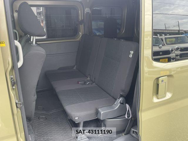 Daihatsu ATRAI 2023-02 8072856-15