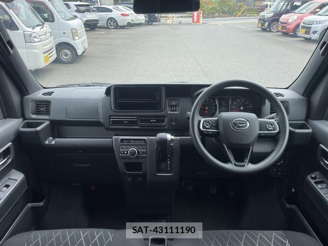 Daihatsu ATRAI 2023-02 8072856-1