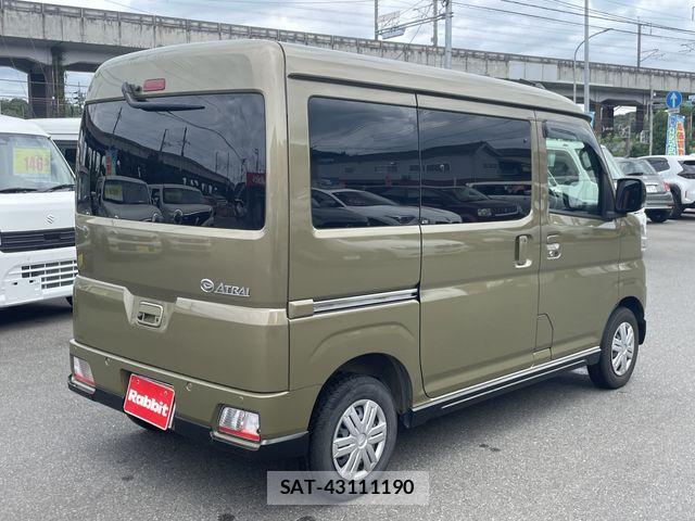 Daihatsu ATRAI 2023-02 8072856-4