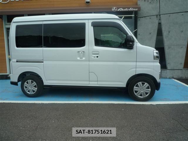 Daihatsu ATRAI 2026-07 8098028-10