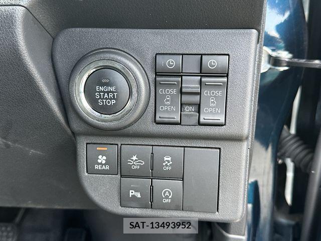 Daihatsu ATRAI 2022-08 8206349-5