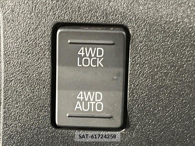 Daihatsu ATRAI 2024-06 8206343-6