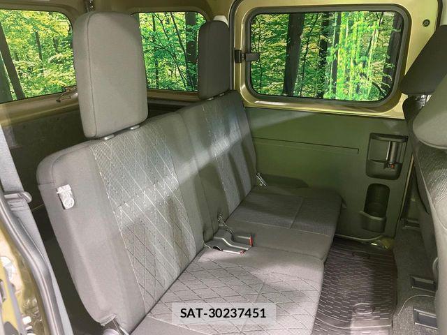 Daihatsu ATRAI 2023-11 8206342-8