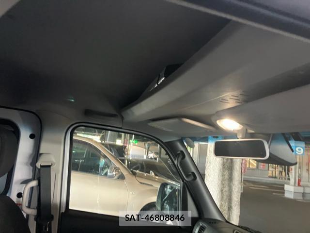 Daihatsu ATRAI 2022-10 8561170-16