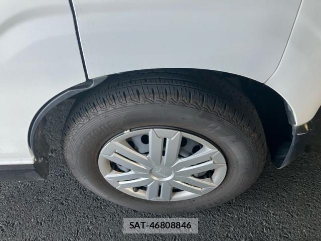 Daihatsu ATRAI 2022-10 8561170-4