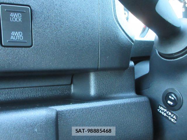 Daihatsu ATRAI 2023-10 8561169-7