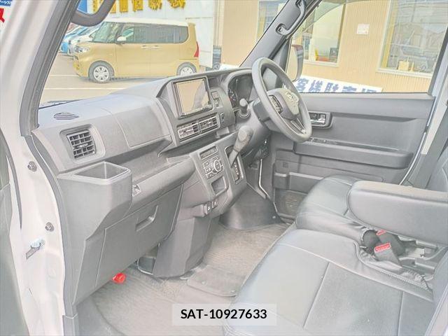 Daihatsu ATRAI 2022-04 8658041-10