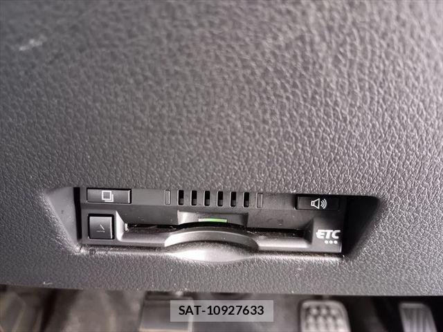 Daihatsu ATRAI 2022-04 8658041-24