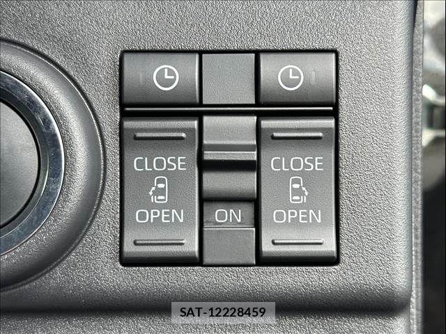 Daihatsu ATRAI 2023-04 8665813-14