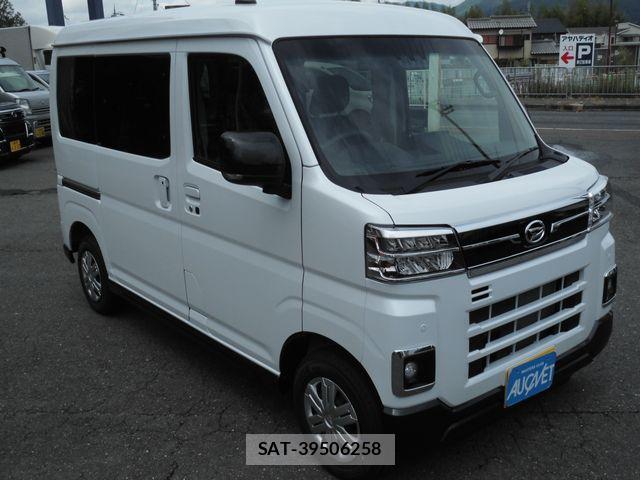 Daihatsu ATRAI 2026-08 8658039-3