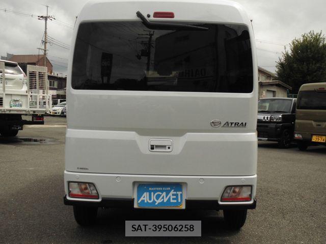 Daihatsu ATRAI 2026-08 8658039-8