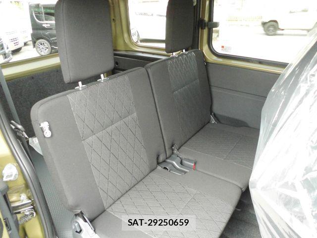 Daihatsu ATRAI 2026-08 8658040-12