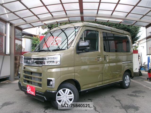 Daihatsu ATRAI 2022-08 8878718-0