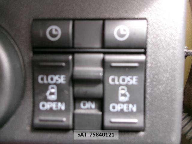 Daihatsu ATRAI 2022-08 8878718-22