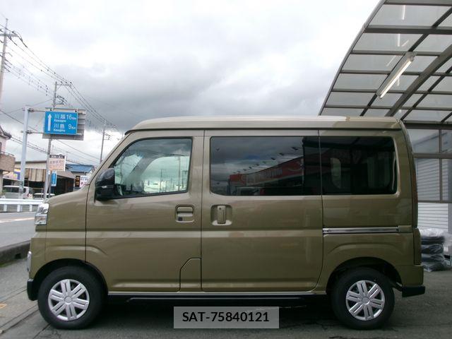 Daihatsu ATRAI 2022-08 8878718-3