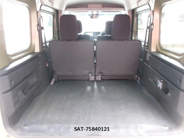 Daihatsu ATRAI 2022-08 8878718-8