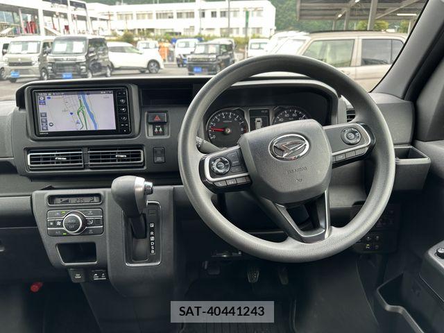 Daihatsu ATRAI 2022-09 8878717-13