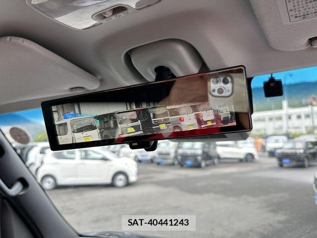 Daihatsu ATRAI 2022-09 8878717-22