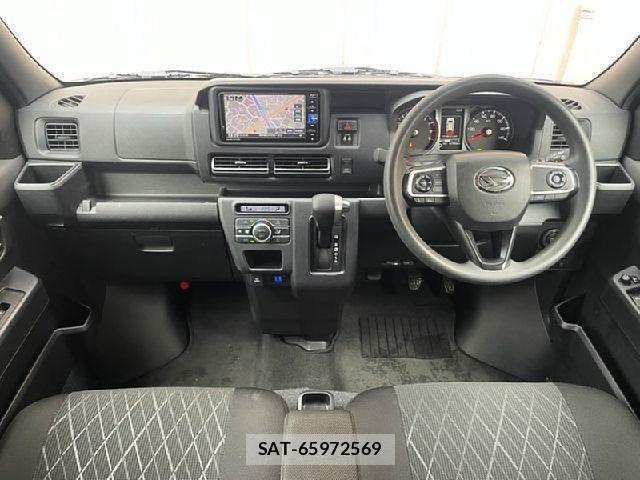 Daihatsu ATRAI 2022-07 8878716-1
