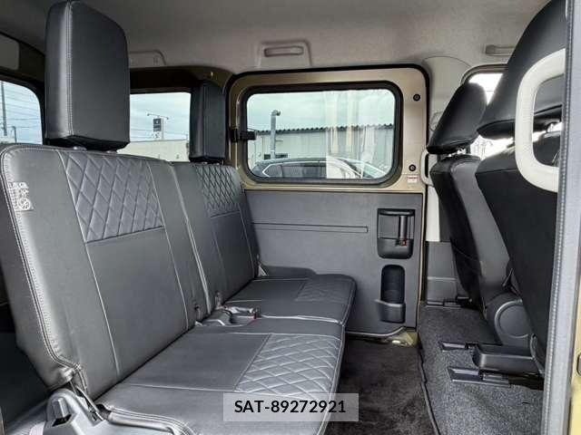 Daihatsu ATRAI 2023-01 8878715-12