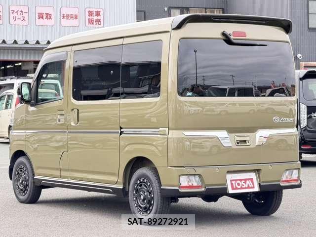 Daihatsu ATRAI 2023-01 8878715-25