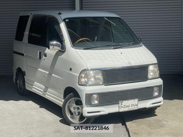 Daihatsu ATRAI WAGON 2001-01 1320746-3