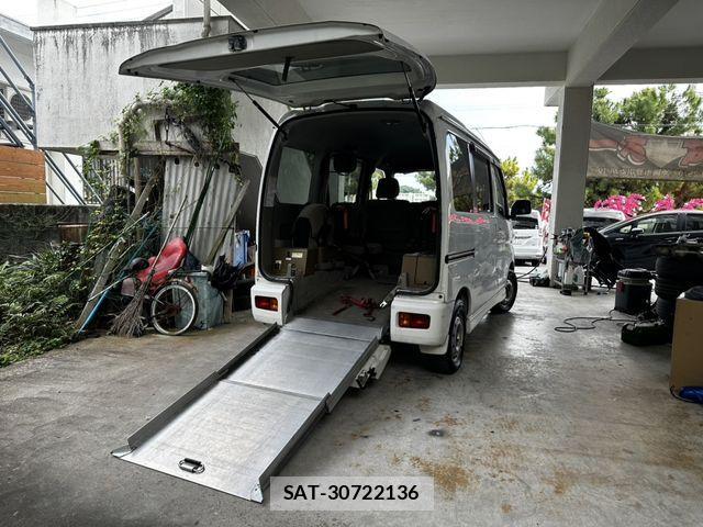 Daihatsu ATRAI WAGON 2014-10 3064081-11
