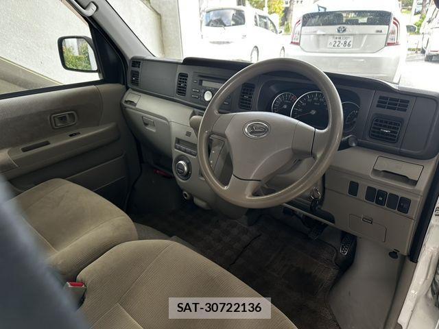 Daihatsu ATRAI WAGON 2014-10 3064081-7
