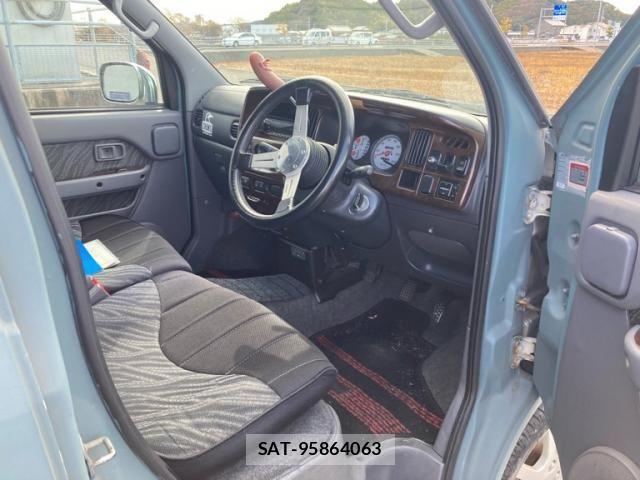 Daihatsu ATRAI WAGON 2000-06 3659858-11