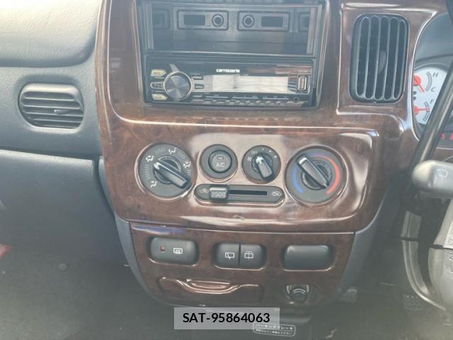 Daihatsu ATRAI WAGON 2000-06 3659858-17