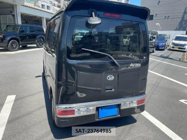 Daihatsu ATRAI WAGON 2007-12 6902153-2
