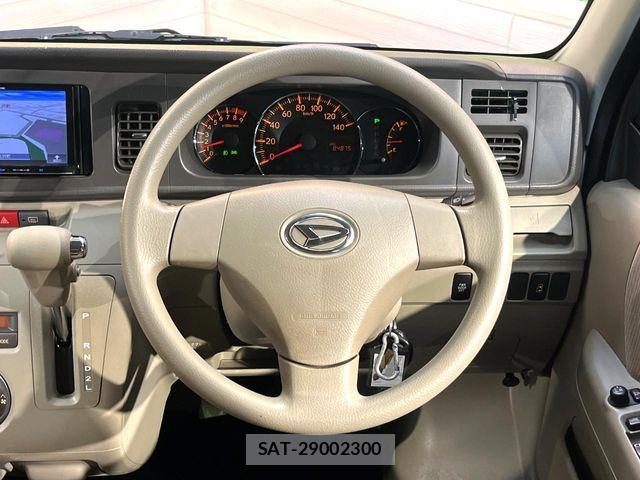Daihatsu ATRAI WAGON 2014-08 6989047-6
