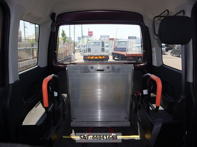 Daihatsu ATRAI WAGON 2020-10 7214965-12