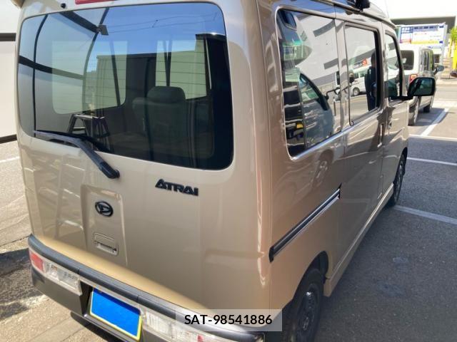 Daihatsu ATRAI WAGON 2010-07 7214961-9